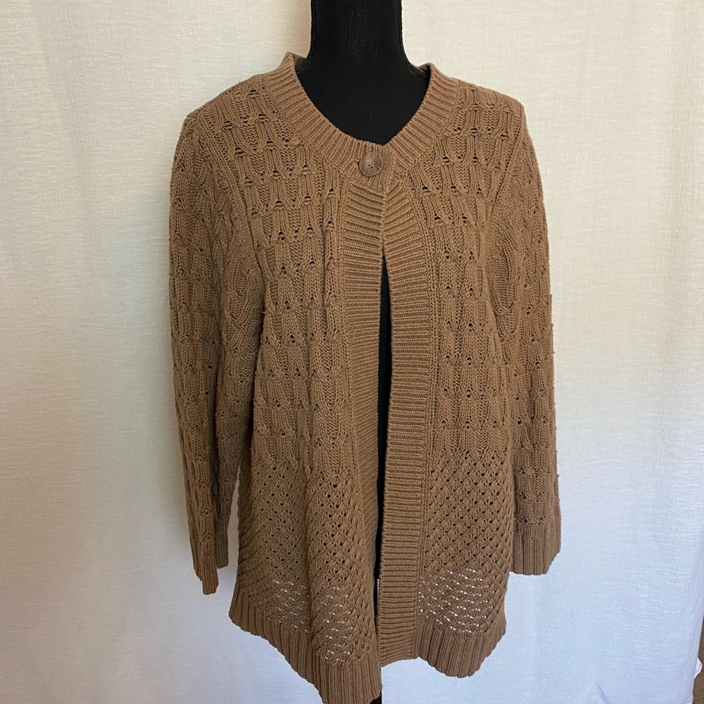 GC mocha color cardigan